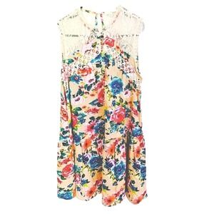 Umgee Floral Lace Fringed Baby Doll Top‎ Small